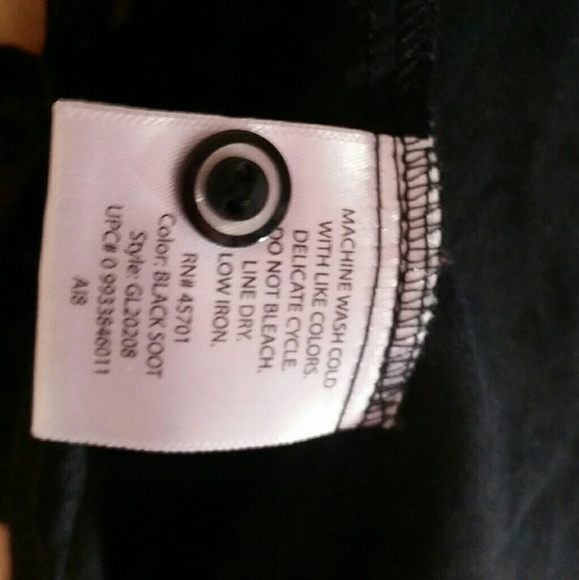 Translucent Sleeveless Black Collared Button Down - Picture 8 of 8